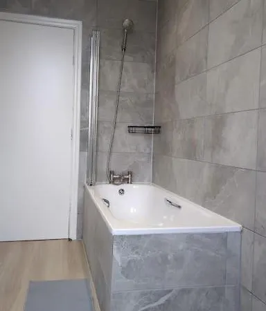 Entire In City Apartment *