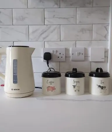 Entire In City Apartment *