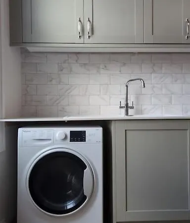 Entire In City Appartement